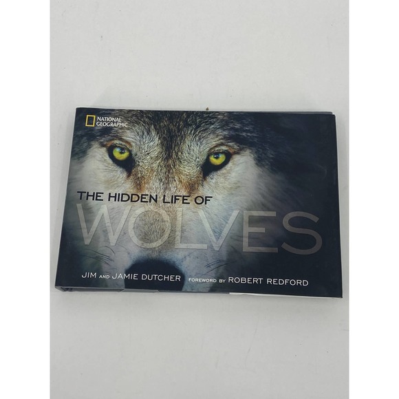 The Hidden Life of Wolves National Geographic by Jim and Jamie Dutcher - Picture 9 of 9